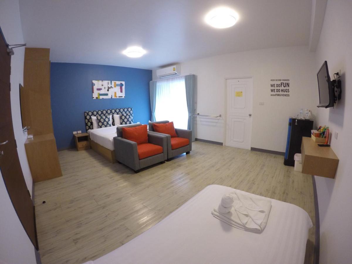 Shyne Place Phuket Eksteriør billede